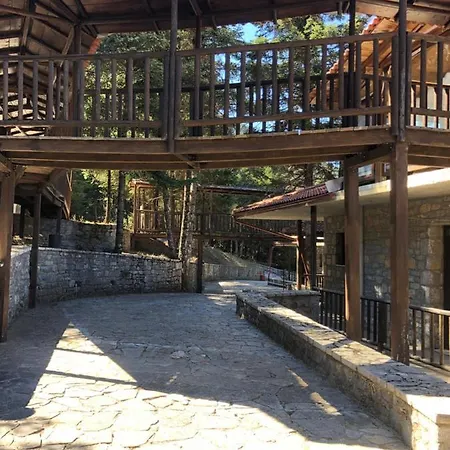 Villazia The Highest Καρδαράς
