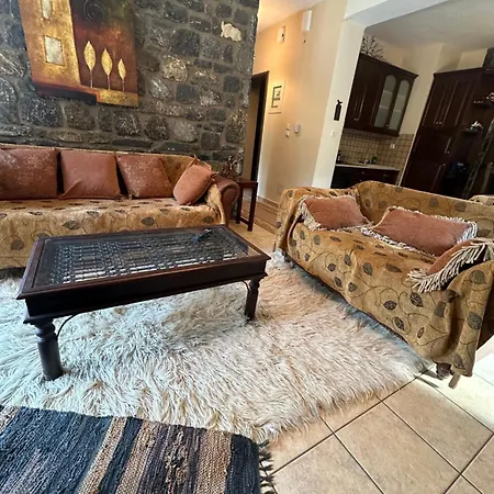 Villazia The Highest Kardharás