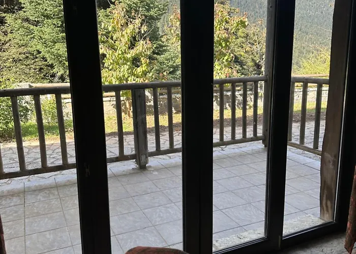 Villazia The Highest * Kardharás